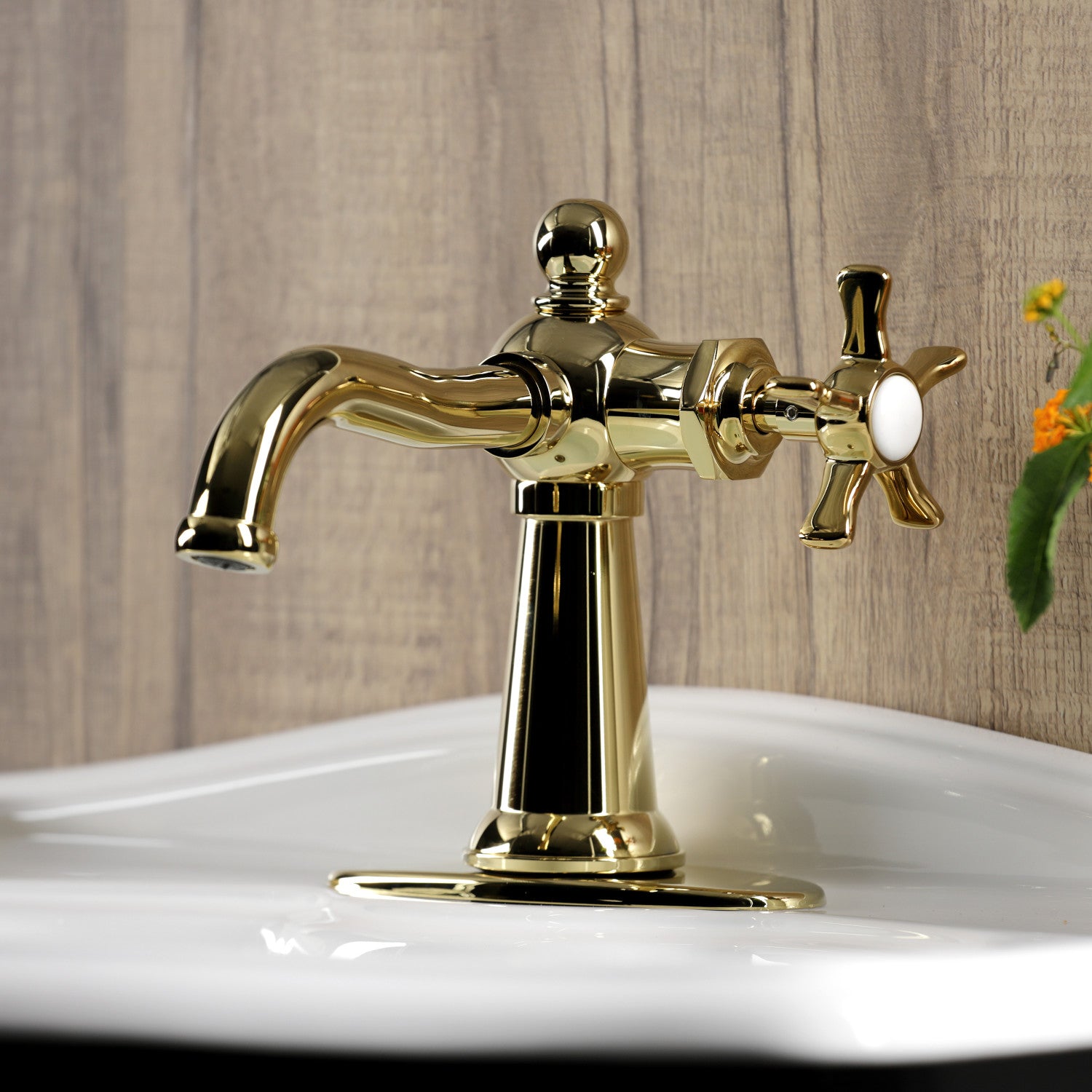 Kingston Heirloom KSD3542NX - Hamilton One-Handle 1-Hole Bathroom Faucet with Deck Plate and Push Pop-Up Drain, Polished Brass — thumbnail 3